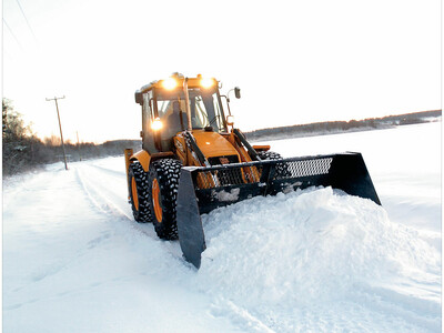 Чистка снега экскаватором